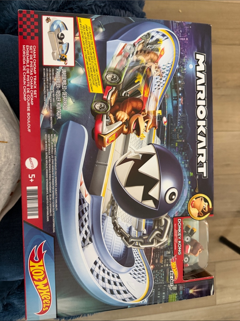 Hot Wheels Mario Kart Donkey Kong Chain Chomp Track Set - Blue